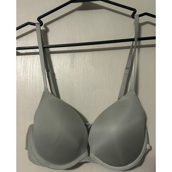 Victoria’s Secret mint green push-up bra size 34c - Picture 1 of 3